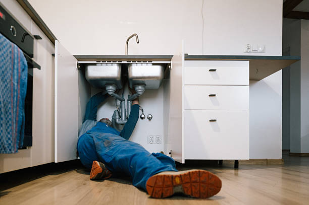 Professional Leak Detection technician working in Frenchtown, MT